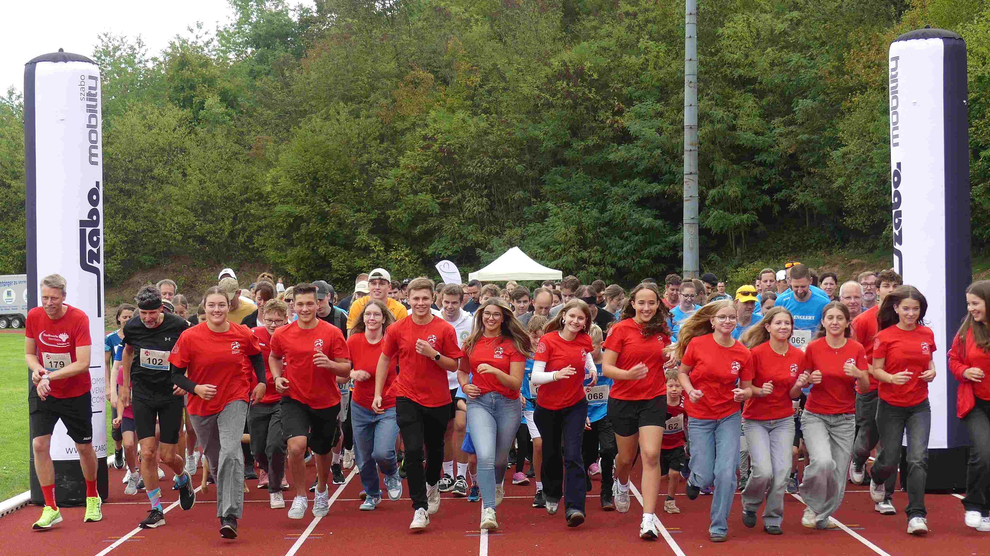 Bild vom 15. Benefizlauf im Jahr 2025. Dies ist das 88. Bild.